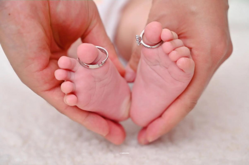 保定宝宝睡着了委屈的抽泣